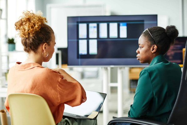 Quelles sont les meilleures pratiques pour la gestion des projets dans une entreprise de construction durable?